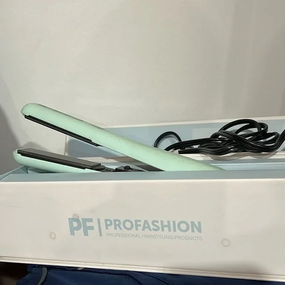 Hair | Hair Straightener Never Used | Poshmark display picture 1